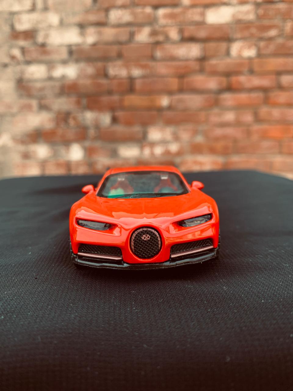 Bugatti Chiron-Diecast Car